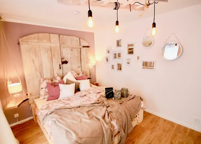 公寓 Urlaub In - Wohlfuehlferienwohnung *